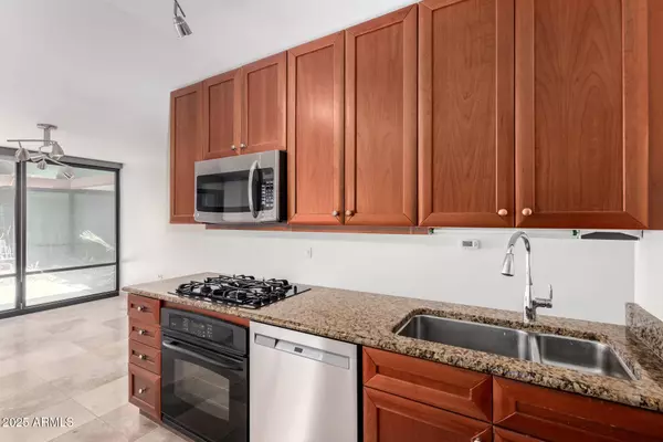 4808 N 24TH Street #231, Phoenix, AZ 85016