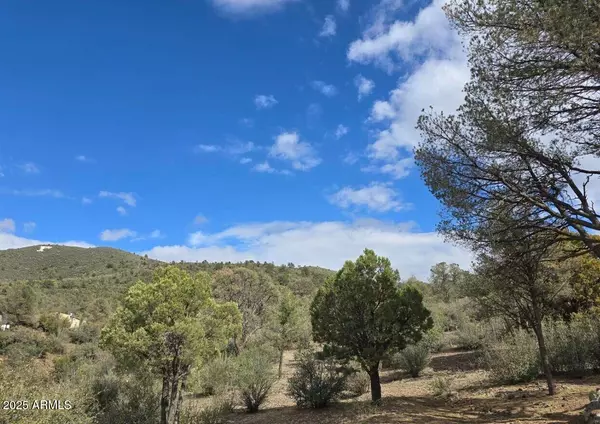 1509 E WELLS FARGO Road, Prescott, AZ 86303