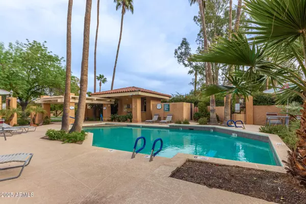 801 E NORTH Lane #1, Phoenix, AZ 85020