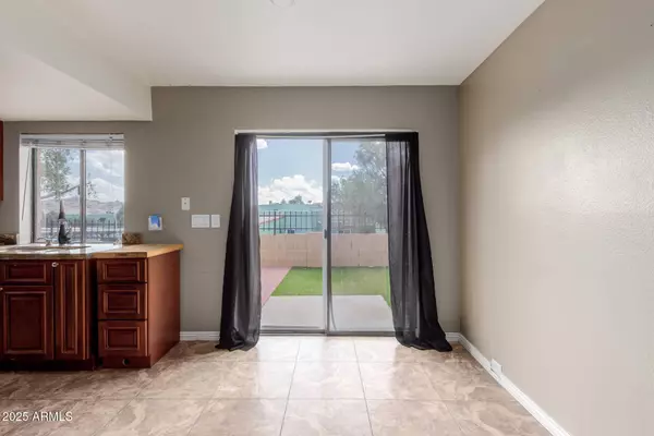 801 E NORTH Lane #1, Phoenix, AZ 85020