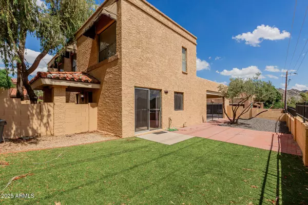 801 E NORTH Lane #1, Phoenix, AZ 85020