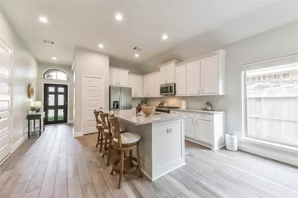 20023 Wild Horse Hollow LN, Tomball, TX 77377