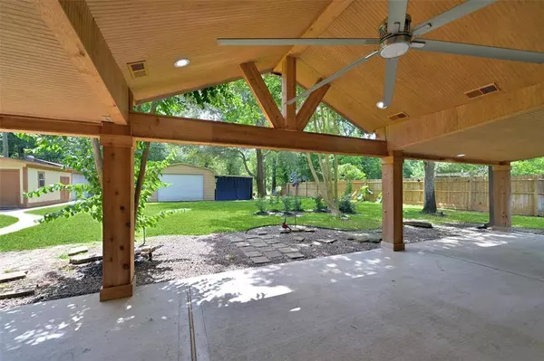 13111 Oak Plaza DR, Cypress, TX 77429