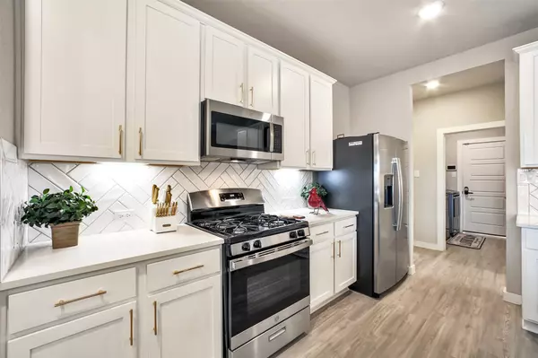 8211 Blue Fish DR, Cypress, TX 77433