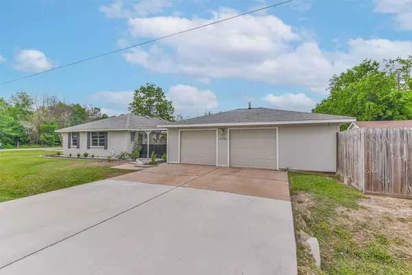 10502 Deval DR, Cypress, TX 77429