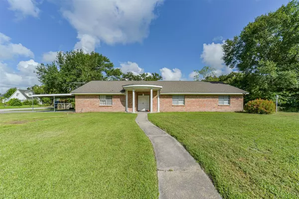 12718 Oakfield DR, Cypress, TX 77429