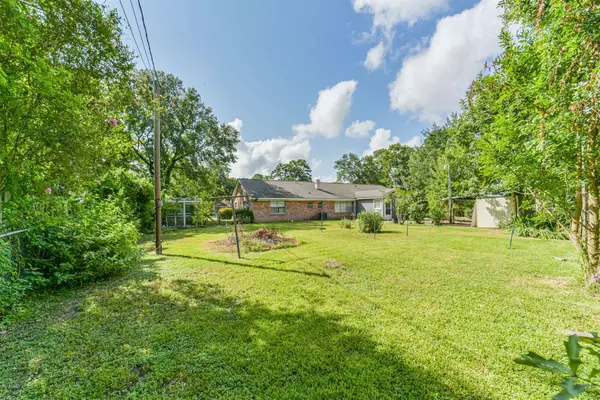 12718 Oakfield DR, Cypress, TX 77429