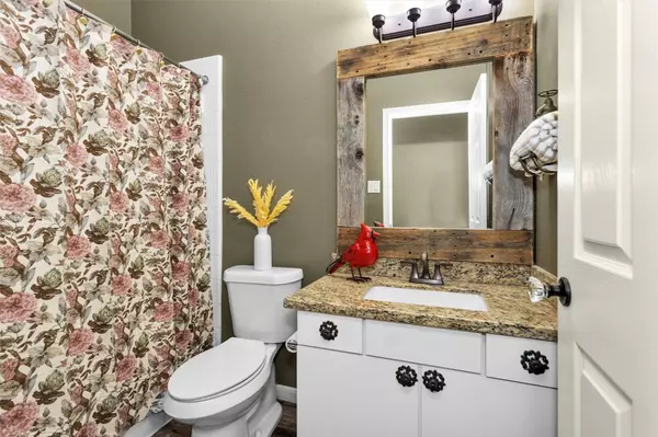 15843 Collinsville DR, Tomball, TX 77377