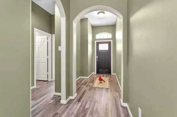 15843 Collinsville DR, Tomball, TX 77377