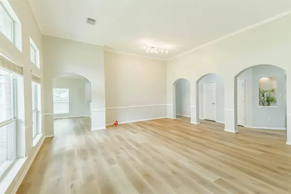 9906 Palisade Lakes DR, Houston, TX 77095