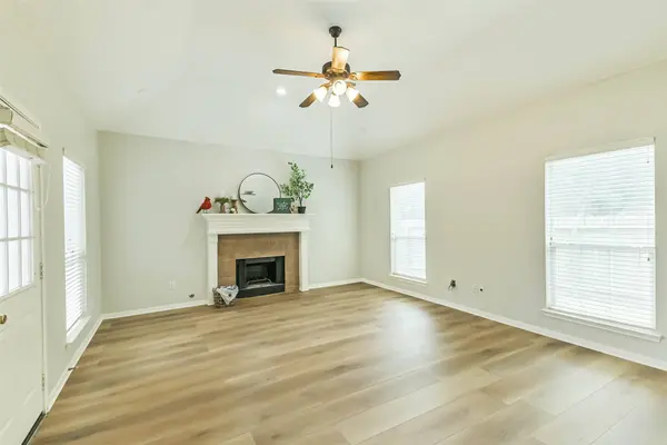 9906 Palisade Lakes DR, Houston, TX 77095