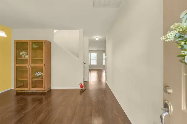 8114 Yaupon View DR, Cypress, TX 77433