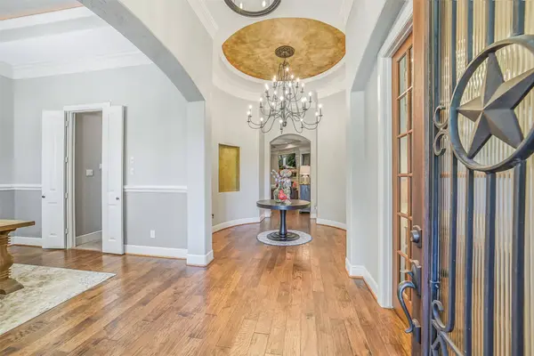 22114 Meadowhurst CIR E, Tomball, TX 77377