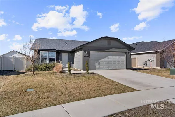 17697 N Harpster Way, Nampa, ID 83687