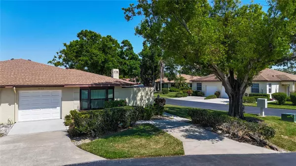 6102 PENNY LN, Bradenton, FL 34207