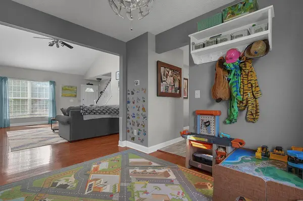 5641 Tarben Woods Court, Columbus, OH 43230