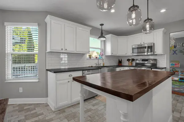 5641 Tarben Woods Court, Columbus, OH 43230