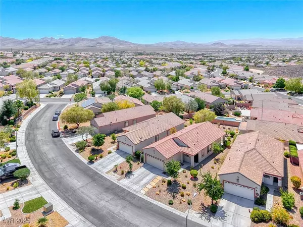 2501 Celestial Light DR, Henderson, NV 89044