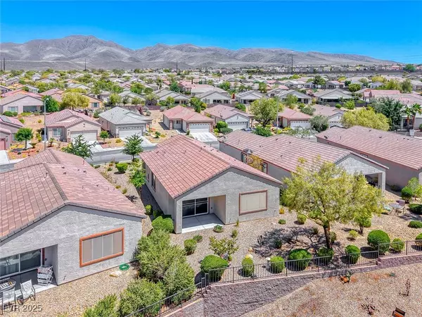 2501 Celestial Light DR, Henderson, NV 89044