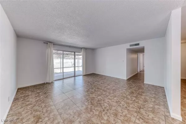 6204 Parsifal PL, Las Vegas, NV 89107