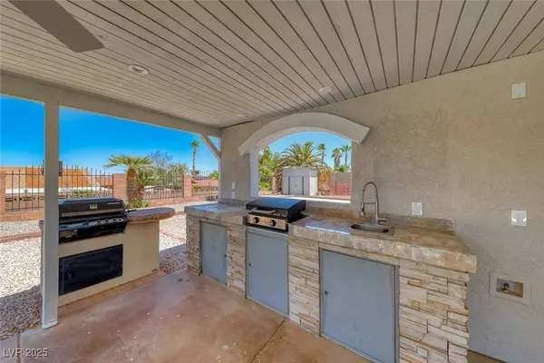 360 E Kimberly DR, Henderson, NV 89015