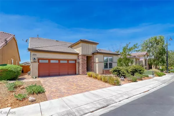 2649 Ornate Regiment ST, Henderson, NV 89044