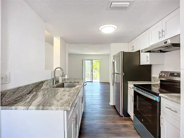 5310 26TH ST W #306, Bradenton, FL 34207