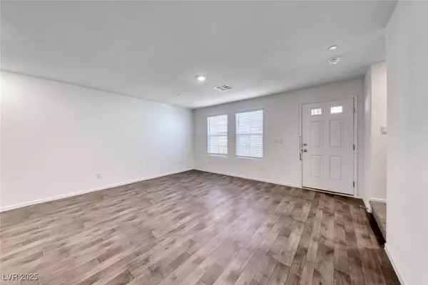 344 Pacific Sparrow AVE, Henderson, NV 89011