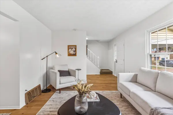 1929 Holly Ridge Road, Columbus, OH 43219