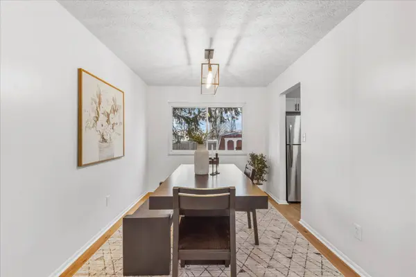 1929 Holly Ridge Road, Columbus, OH 43219