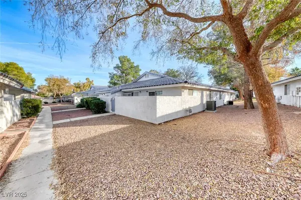 2040 Willowbury DR #A, Las Vegas, NV 89108