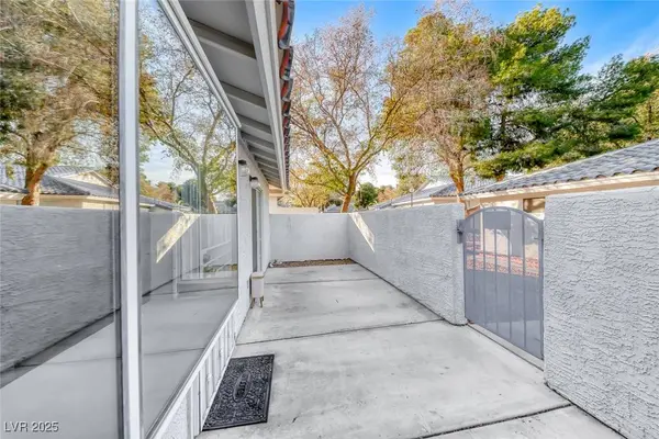 2040 Willowbury DR #A, Las Vegas, NV 89108