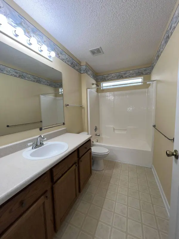 9018 Camelot PL, Pensacola, FL 32534