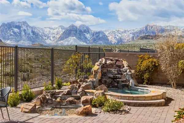 12335 Skyracer DR, Las Vegas, NV 89138