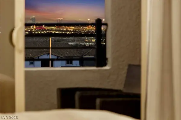 300 Wind Poppy ST, Las Vegas, NV 89138