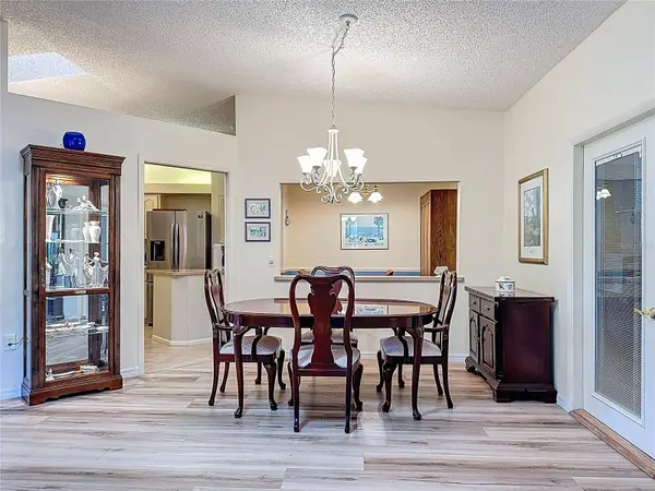 5611 GARDEN LAKES DR, Bradenton, FL 34203