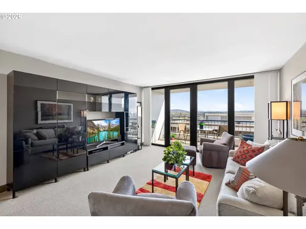 111 SW HARRISON ST, Portland, OR 97201