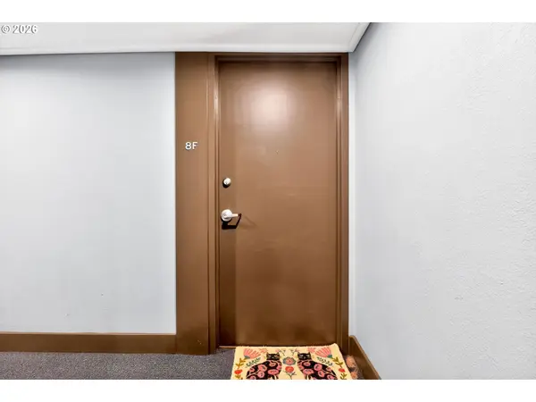 111 SW HARRISON ST, Portland, OR 97201