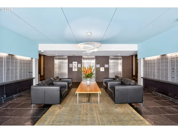 111 SW HARRISON ST, Portland, OR 97201