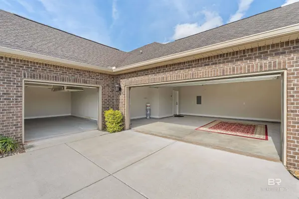 9525 Camberwell Drive, Daphne, AL 36526