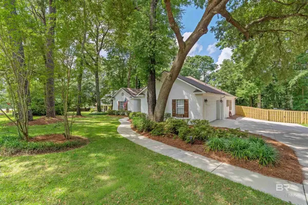 30833 Wakefield Drive, Spanish Fort, AL 36527