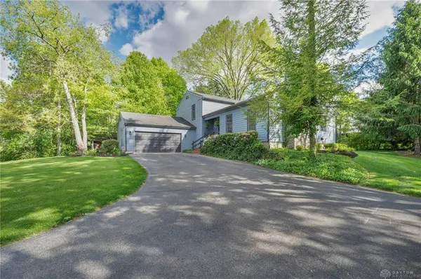 141 Camelot Drive, Urbana, OH 43078