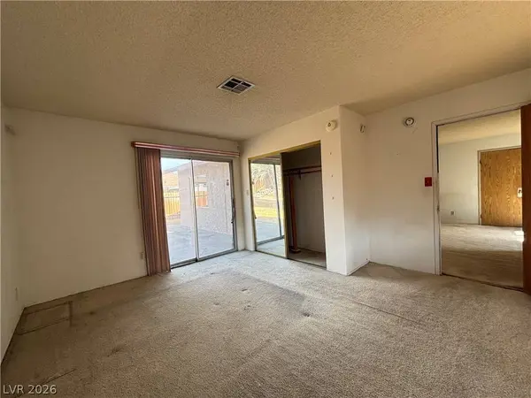 528 Close AVE, Henderson, NV 89011