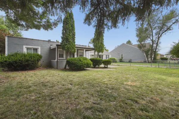 626 Pierce Avenue, Columbus, OH 43213