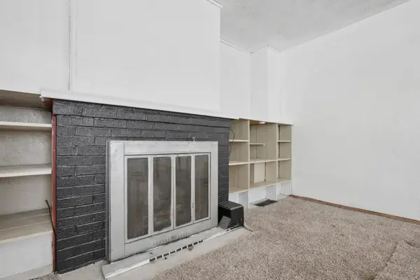 626 Pierce Avenue, Columbus, OH 43213