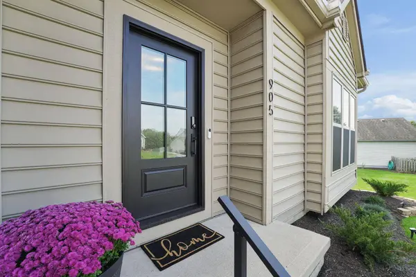 905 Caroway Boulevard, Columbus, OH 43230