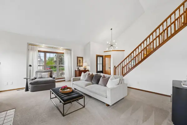 905 Caroway Boulevard, Columbus, OH 43230