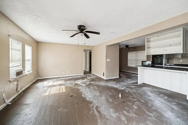 13929 Eagle Pass ST, Houston, TX 77015