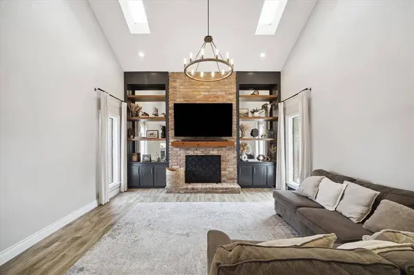 1802 Cedar Creek CT, Houston, TX 77077