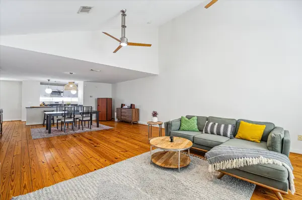 2720 La Branch ST, Houston, TX 77004